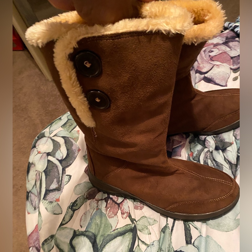 Ladies boots